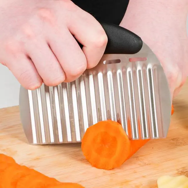 Alt view image 4 of 6 - Large Crinkle Cutters, Heavy Duty Stainless Steel Crinkle Cutter with Ergonomic Non-Slip Handle, Professional Wavy Cutter for Veggies, Potatoes, Carrots, Cucumbers