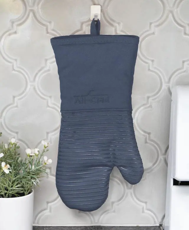 Alt view image 6 of 7 - Premium Silicone Oven Mitts, 2-Pack, Indigo