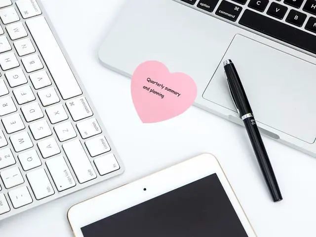 Alt view image 5 of 6 - Kraft Paper Sticky Notes Heart Shaped Self-Stick Blank Book Tabs Paper Markers Sticky Notes Pad 100 Sheets Index Sticker (Pink)