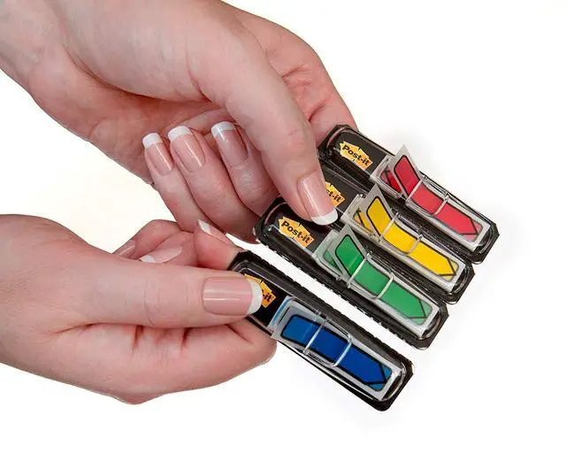 Alt view image 6 of 7 - Arrow Flags, Assorted Primary Colors.47 in. Wide, 24/Dispenser, 4 Dispensers/Pack