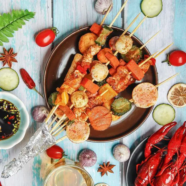 Alt view image 6 of 7 - 100PCS Natural Bamboo Skewers, 8Inch Wooden Skewers for Appetizers, Fruit, Kabobs, Grilling Kebabs, Corns, Cocktail Picks for Drinks, Sturdy & Durable