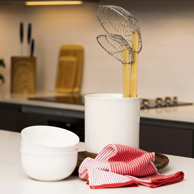 Alt view image 4 of 7 - Kitchen Spider Strainer Stainless Steel 5-Inch Wire Basket with Heat-Resistant Bamboo Handle