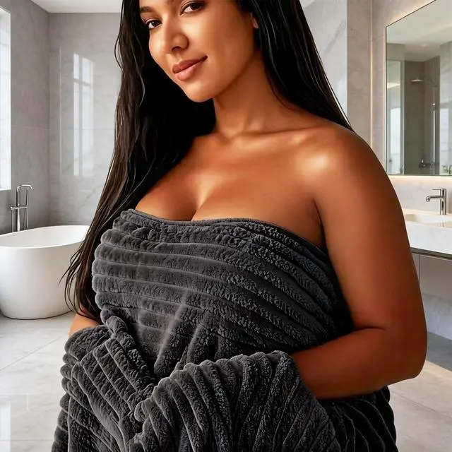 Alt view image 2 of 7 - Luxury 4-Piece Quick-Dry Bath Towel Set 27.5X 55 Inches Ultra Soft Microfiber for Bathroom, Bar, Pool, Gym & Travel Elegant Twill Design