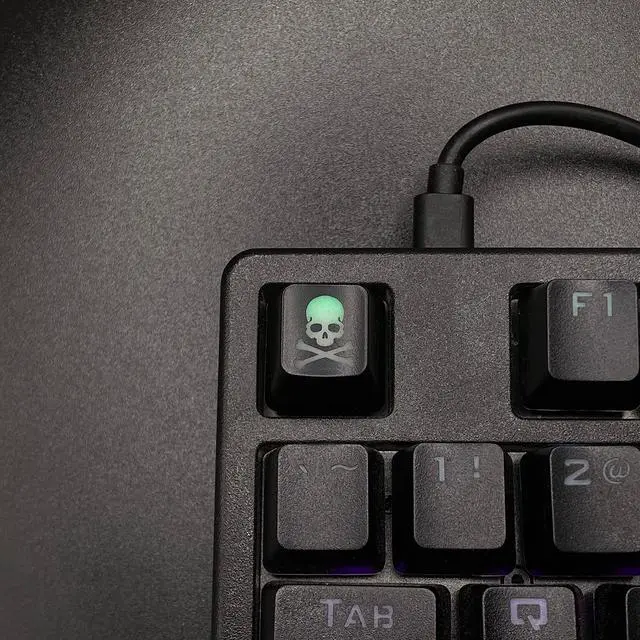 Alt view image 2 of 4 - Skull Backlit Backlight Artisan Keycaps for Cherry MX Mechanical Keyboard