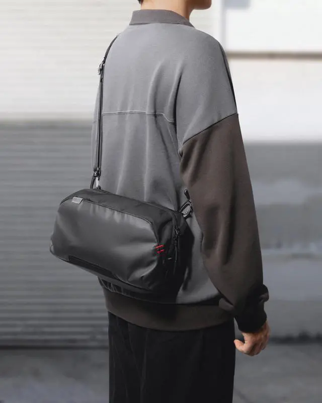 Alt view image 2 of 7 - Carrying Case for Steam Deck/OLED/Nintendo Switch 2/Rog Xbox Ally X