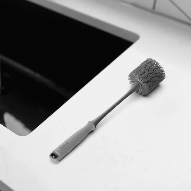 Alt view image 2 of 6 - Zulu Gray Plastic Water Bottle Cleaning Set