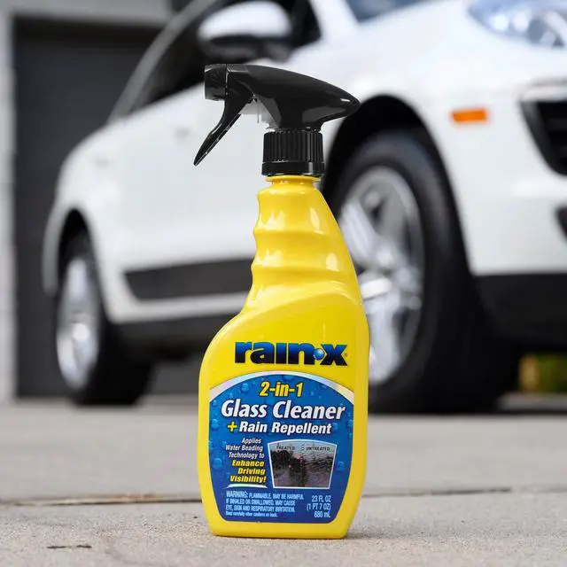 Main image of Rain-x Glass Cleaner + Rain Repellent, 23 oz - 5071268