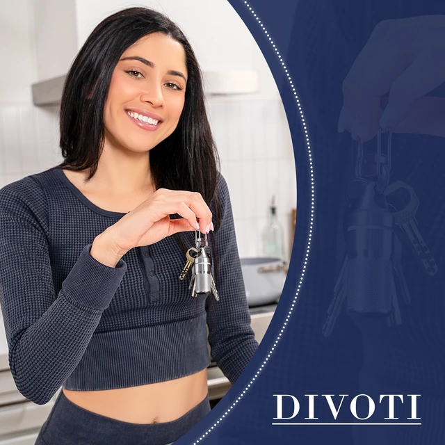 Alt view image 3 of 7 - Divoti Vault Stainless Steel Nitroglycerin Bottle Keychain Protection Case