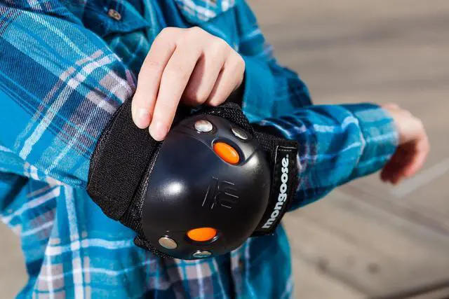 Alt view image 6 of 7 - Kids BMX Bike Gel Knee and Elbow Pad Set, Multi-Sport Protective Gear for Boys and Girls Age 8 and Up, Kneesavers and Elbowsavers, Black/Orange