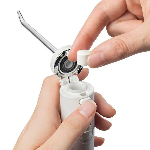 Alt view image 2 of 4 - Whitening Water Flosser Tablets - Fresh Mint Flavour - Compatible With WF-05 and WF-06 Models - Pack of 30