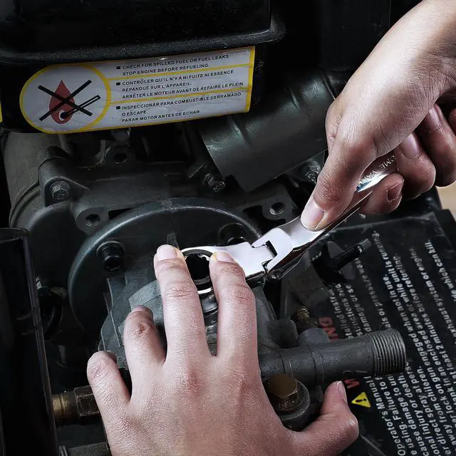 Alt view image 5 of 7 - 3/4" Flex-Head Ratcheting Combination Wrench | SAE, 72-Tooth, CR-V Steel