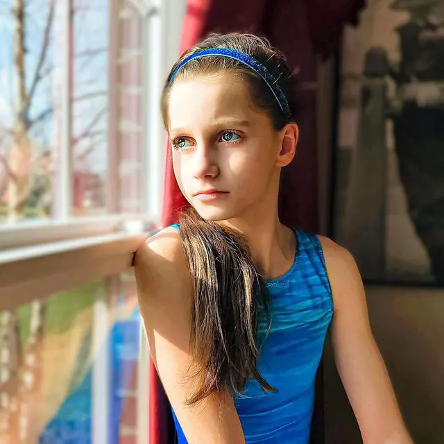 Alt view image 5 of 7 - 6 Glitter Headbands for Girls, Adjustable Non Slip Head Bands for Kids, Cute Sparkly Stretch Elastic Hair Accessories for Gymnastics For Teen Girls, Women