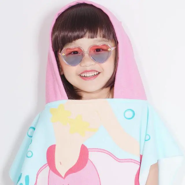 Alt view image 6 of 6 - 3 Pieces Kids Heart Shaped Sunglasses Stylish Cute Bee Sunglasses for Toddler Girls Age 3-10 Outdoor Beach Eyewear, UV400 Protection