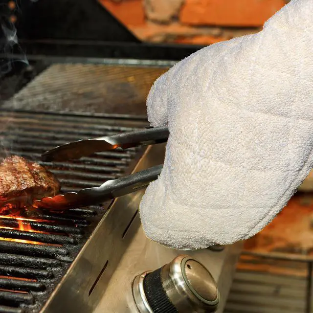 Alt view image 2 of 7 - Quilted Cotton Terry Oven Mitts for Baking, BBQ, and Cooking Protection, Heat-Resistant Gloves for Kitchen and Grill, Comfortable Grip, Machine Washable, Reusable, 17-Inch, 1 Pair
