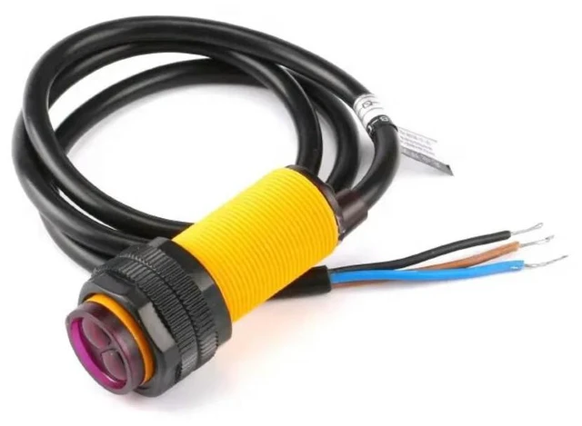 Main image of E18-D80NK Infrared Obstacle Avoidance Photoelectric Sensor Proximity Switch 3-80cm Detection Range Adjustable D80NK