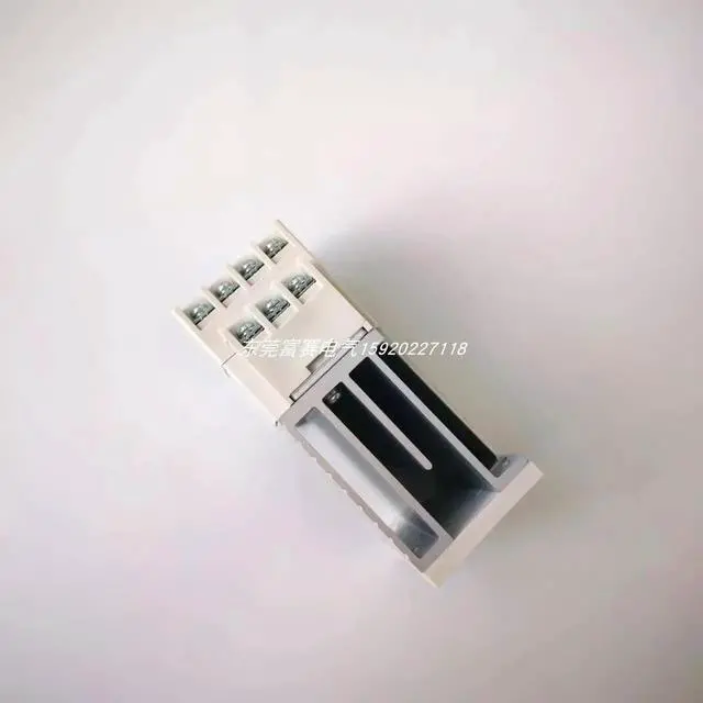 Alt view image 2 of 3 - FUJI 3-phase Solid State Contactor Relay SS083-1Z-D5