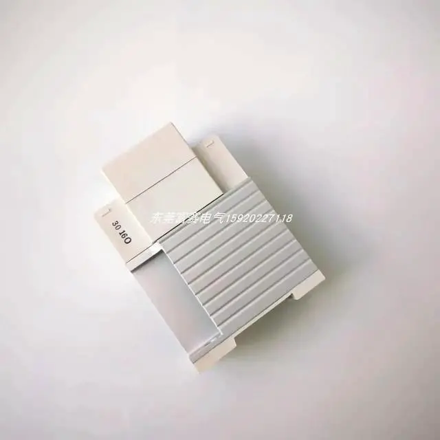 Alt view image 3 of 3 - FUJI 3-phase Solid State Contactor Relay SS083-1Z-D5