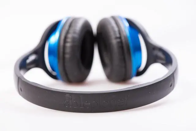 Alt view image 4 of 7 - Wired Headset for Universal - Retail Packaging - Blue