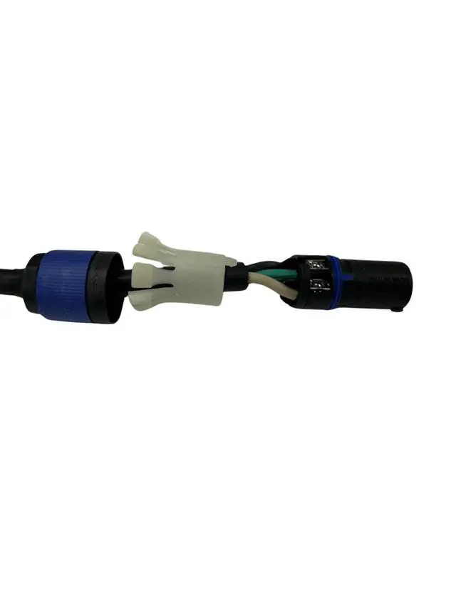 Alt view image 4 of 4 - PowerCon Link Cable, 10ft | Professional Grade