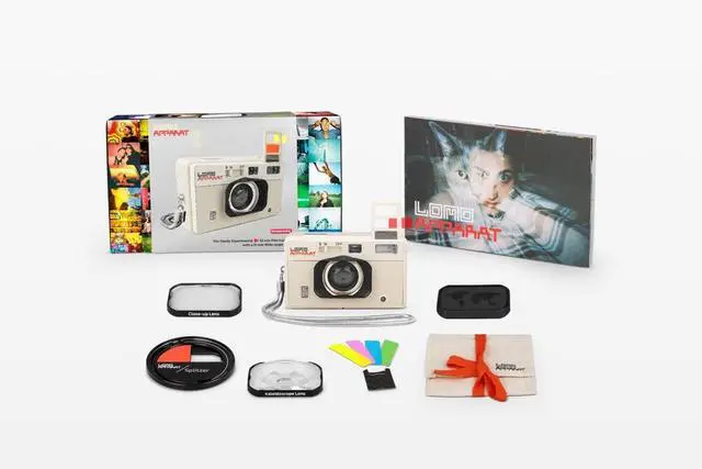 Alt view image 2 of 4 - LomoApparat Chiyoda Edition Wide Angle 35mm Film Camera and Lenses by