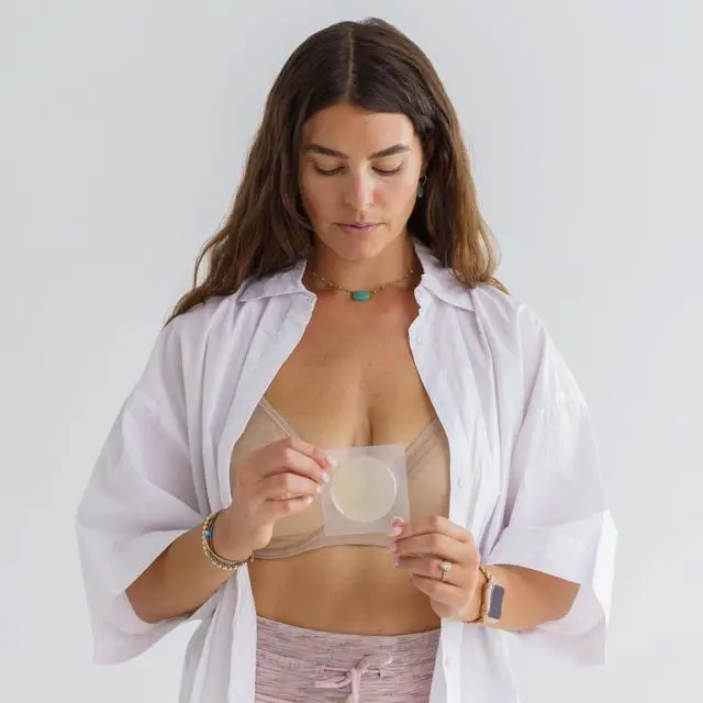 Alt view image 6 of 6 - ComfortGel HydroGel Nursing Pads | Cooling | Reusable | 2 Pair