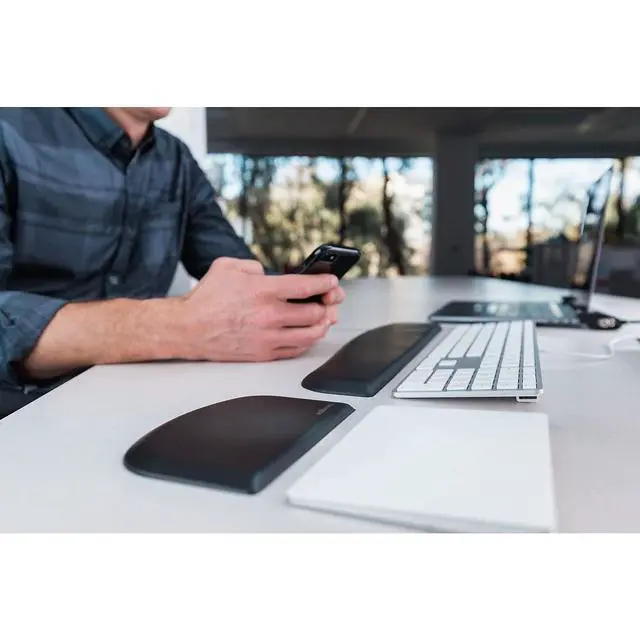 Alt view image 2 of 6 - ErgoSoft Wrist Rest for Slim Keyboards, Black (K52800WW)