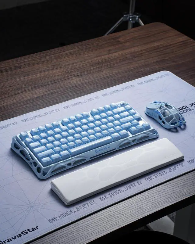 Alt view image 7 of 7 - 75% Keyboard Wrist Rest Pad - White