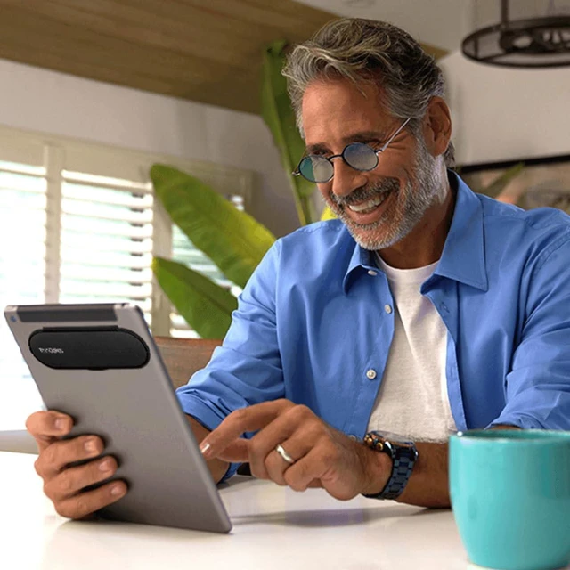 Alt view image 2 of 6 - ThinOptics Ultra-Thin Blue Light Blocking Reading Glasses with Case - Readers for Computers & Screens - Round, Clear 2.0x