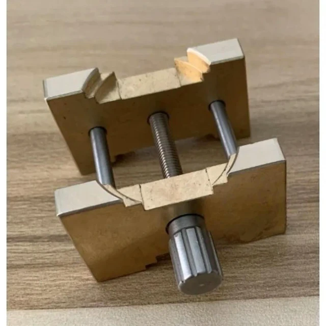 Alt view image 2 of 3 - For Watch Repair Tool 4040/4039 Telescopic Movement Holder Clamp Holder, Fixed Holder