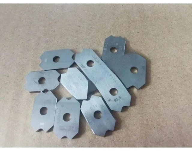 Alt view image 2 of 2 - For scraper unit, blade arc R1.5 mechanical parts 1pcs