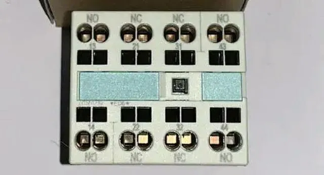 Main image of 3RH1921-2HK22 Auxiliary switch block stock