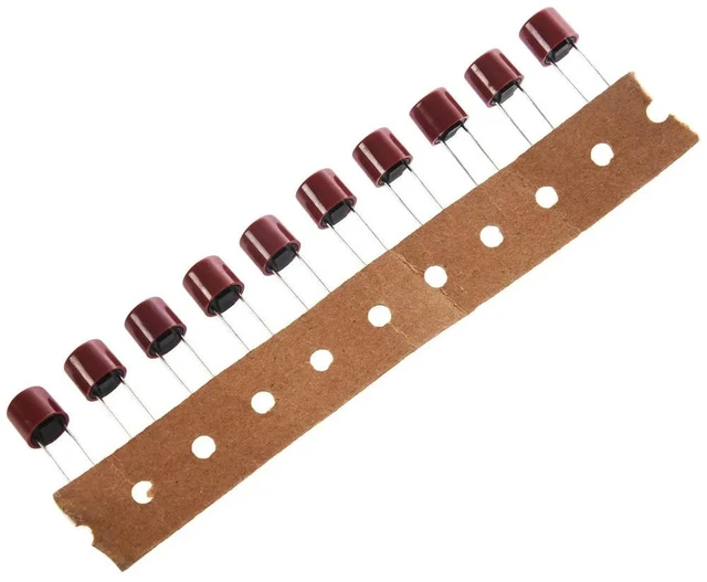 Main image of 100pcs Transistors S9014 PNP Silicon Transistor