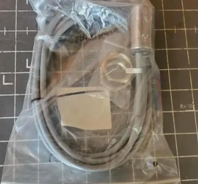 Alt view image 2 of 3 - 1pcs NBB10-30GM50-WS Proximity Switch Receiver fully stocked product Expedited shipping
