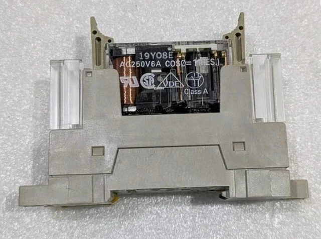 Alt view image 3 of 3 - P7SA-10F-ND DC24V/14F-ND DC24V Base fast delivery