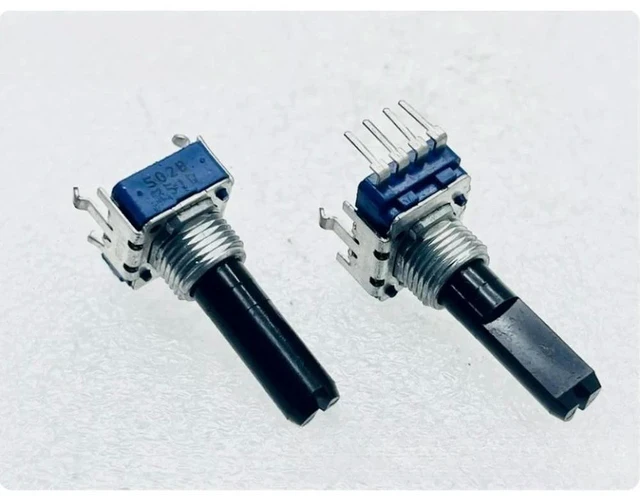 Main image of 2pcs RK11 Rotary Potentiometer B5K 23mm Shaft Center Detent Volume Control for ALPS Mixer Amplifier