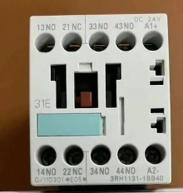 Alt view image 2 of 3 - 3RH1131-1BB40 3RH1131 1BB40 Contactor Relay 10 AMP Fast Delivery