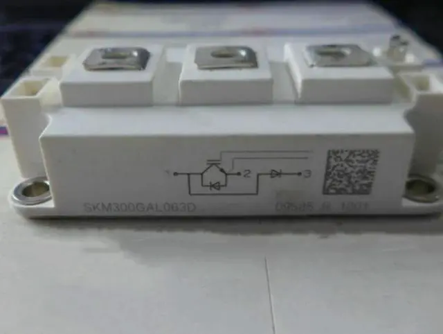 Main image of SKM300GAL063D SKM300GAL12E4 IGBT Module Expedited shipping