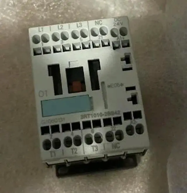 Alt view image 2 of 3 - 3RT1016-2BB42 3RT1016 2BB42 Programmable logic controller contactor Fast Delivery