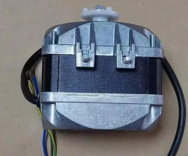 Main image of M4Q045-CF07-04 M4Q045 CF07 04 Axial Fan Motor 115 Vac 58 W 1550 rpm Motor Fast delivery