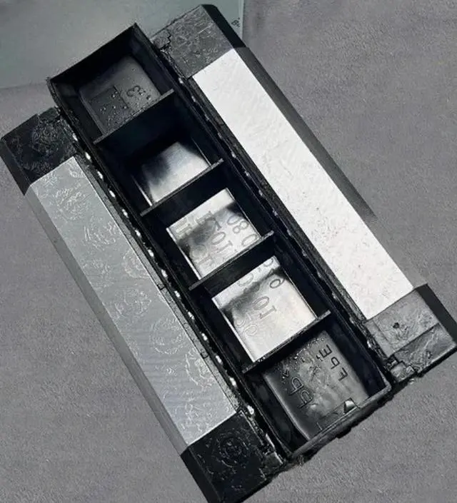 Main image of R162231420 R162339420 R162471420 R165332320 Linear guide slider Expedited shipping