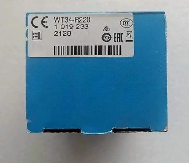 Main image of WT34-R220 WT34 R220 Photoelectric Switch Product Fast Delivery