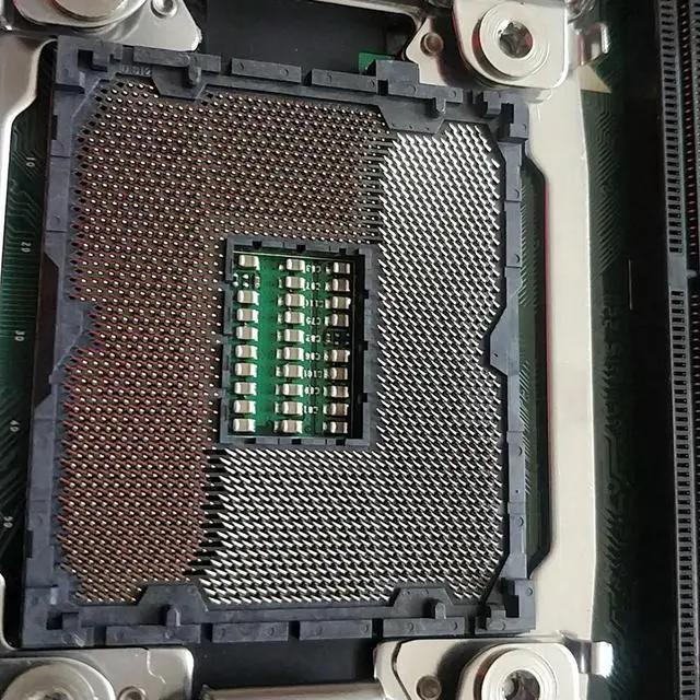Alt view image 3 of 3 - Power R720 Server Motherboard Fast Ship 0VWT90 JP31P C4Y3R 0DCWD1 X3D66 VWT90