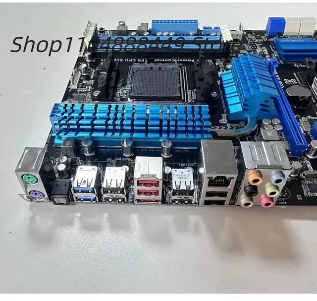 Alt view image 2 of 3 - M5A99FX PRO R2.0 motherboard