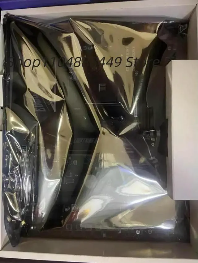 Alt view image 2 of 2 - MPG X570 GAMING EDGE motherboard