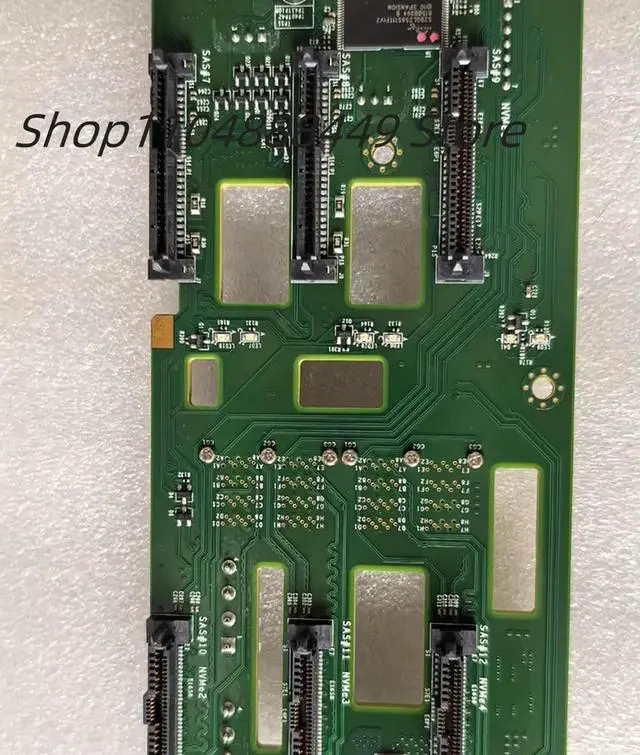 Alt view image 2 of 3 - BPN-SAS3-826EL1-N4 3.5-inch 12-disk backplane