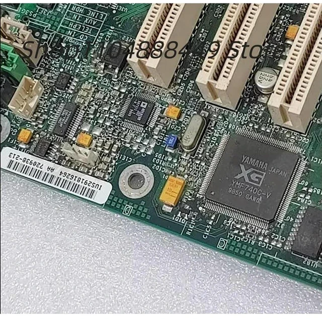 Alt view image 2 of 3 - SE440BX2 motherboard motherboard