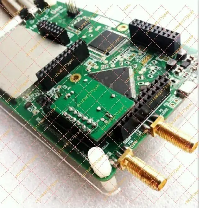 Alt view image 3 of 6 - 0.1 PPM External TCXO Clock Module for HackRF One GPS GSM WCDMA LTE