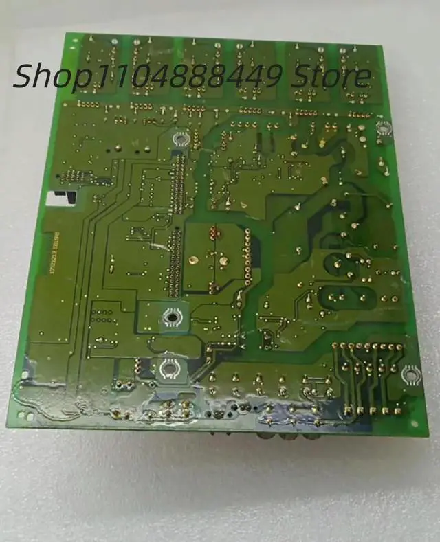 Alt view image 2 of 2 - VLT5000 driver board 175Z1213 DT15RO