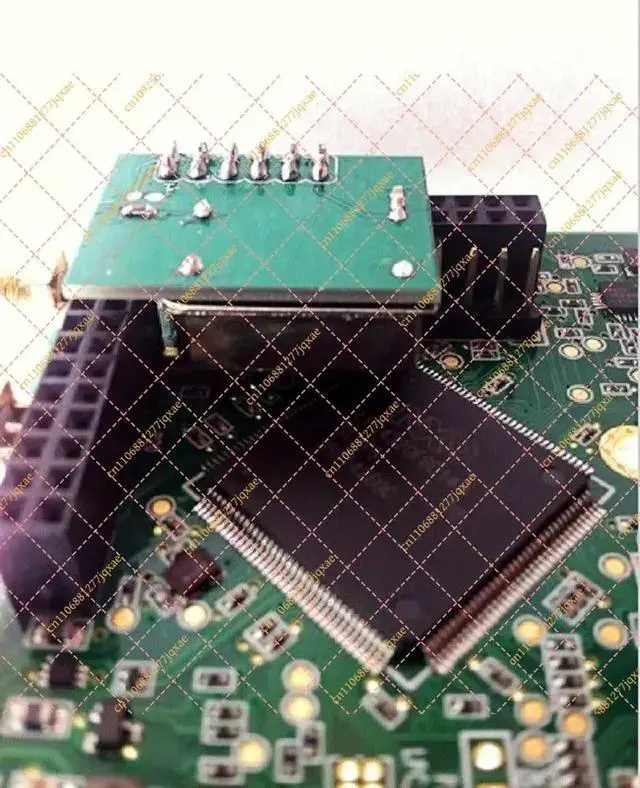 Alt view image 5 of 6 - 0.1 PPM External TCXO Clock Module for HackRF One GPS GSM WCDMA LTE
