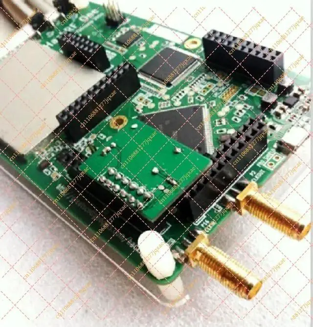 Alt view image 6 of 6 - 0.1 PPM External TCXO Clock Module for HackRF One GPS GSM WCDMA LTE